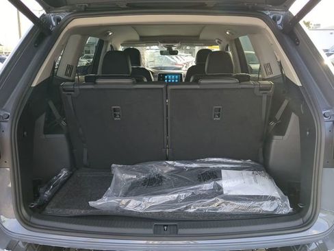 New 2026 Volkswagen Atlas SEL Premium R-Line AWD/4WD image 9