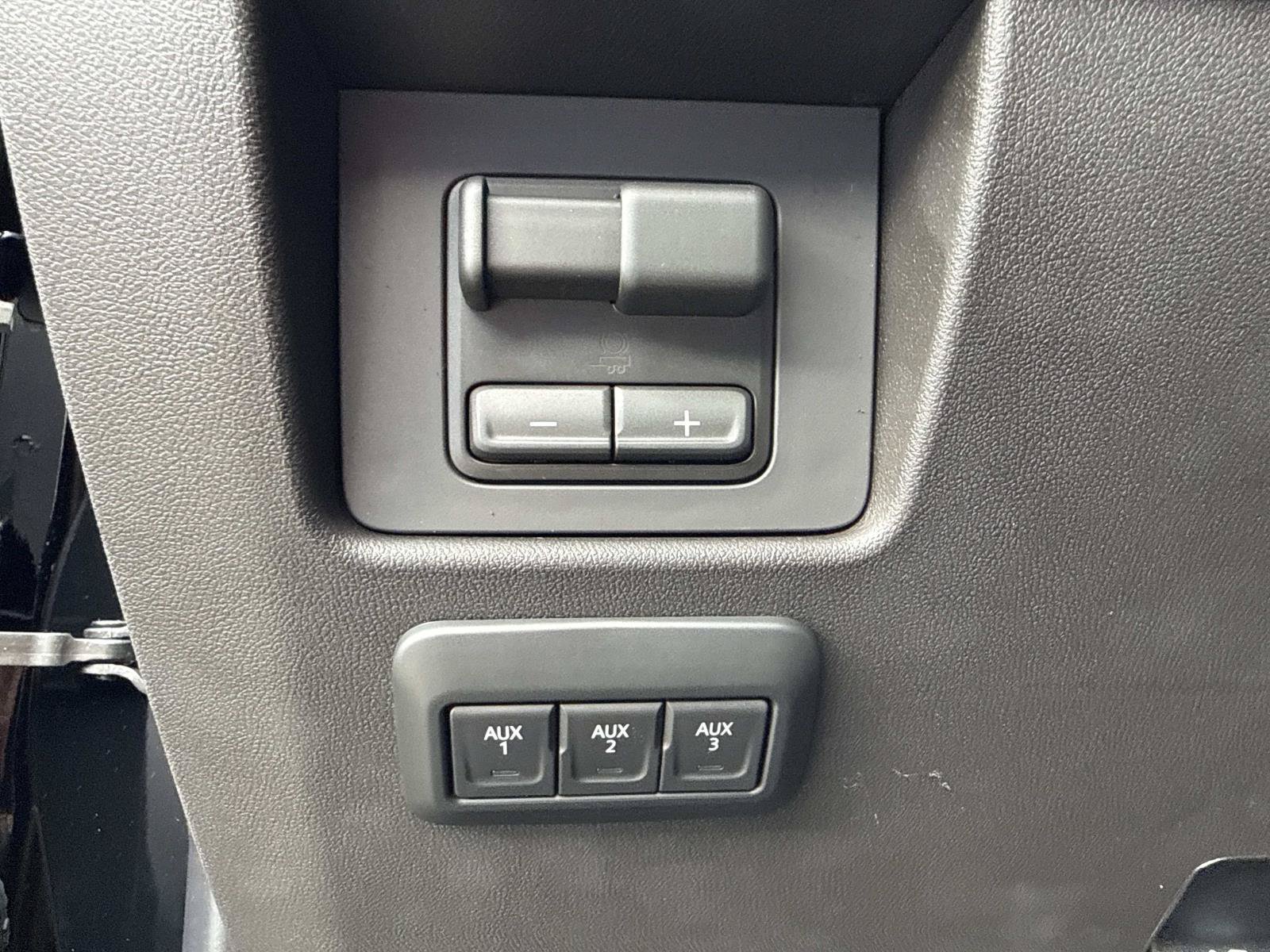 New 2026 Chevrolet Colorado Trail Boss w/ Midnight Edition AWD/4WD image 29