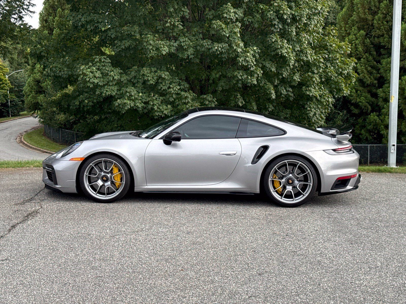 Certified 2022 Porsche 911 Turbo S AWD/4WD image 2