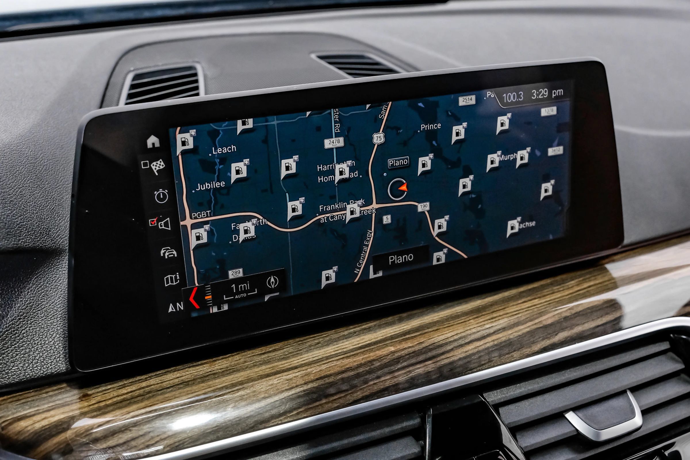 Used 2019 BMW 540i w/ M Sport Package RWD image 32