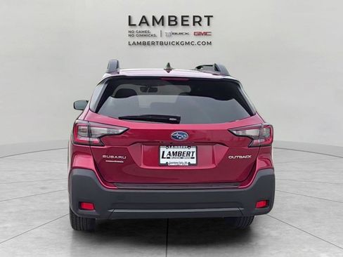 Used 2024 Subaru Outback Premium AWD/4WD image 4