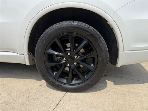 Used 2018 Dodge Durango GT w/ Premium Group AWD/4WD image 12