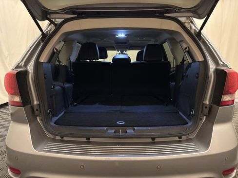 Used 2017 Dodge Journey Crossroad FWD image 9