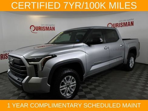 Used 2023 Toyota Tundra SR5 w/ SR5 Premium Package AWD/4WD image 3