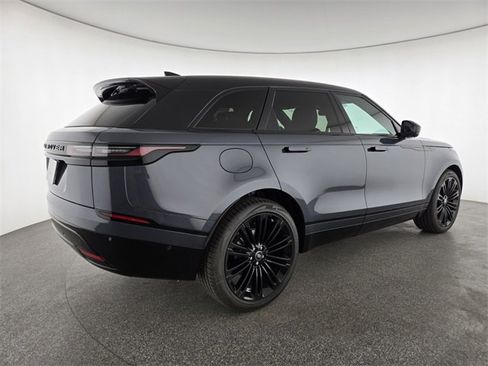 New 2026 Land Rover Range Rover Velar Dynamic SE image 2