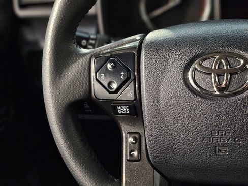 Used 2024 Toyota 4Runner TRD Off-Road image 27