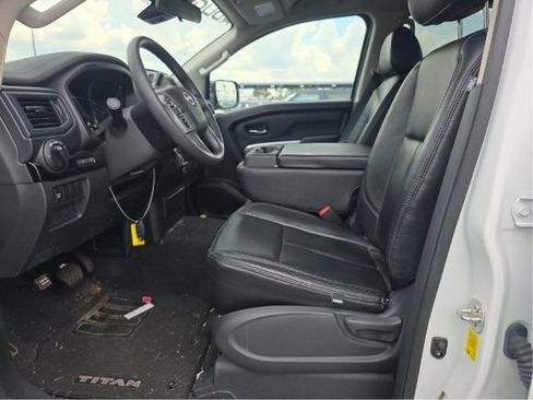 Used 2024 Nissan Titan SV w/ Accessory Utility Package AWD/4WD image 4