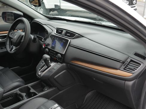 Used 2018 Honda CR-V Touring image 30