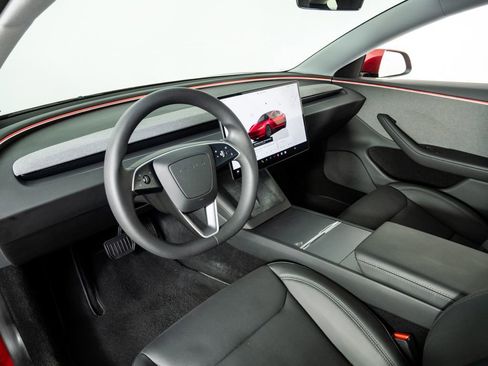 Used 2024 Tesla Model 3 Standard Range image 4