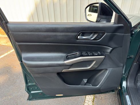 Used 2022 Nissan Pathfinder Platinum w/ Cargo Package FWD image 41