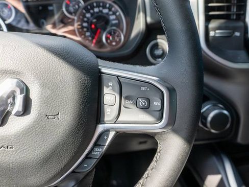 New 2026 RAM 1500 4x4 Crew Cab image 17