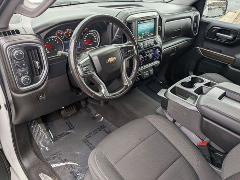 Used 2021 Chevrolet Silverado 1500 LT image 10