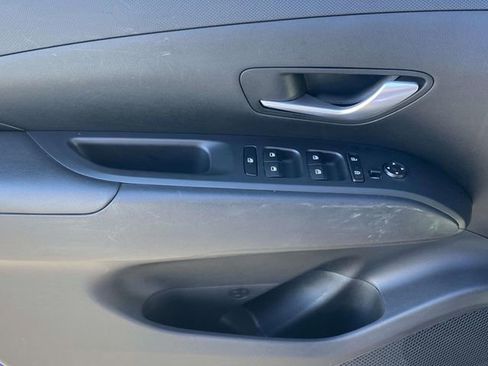 Used 2024 Hyundai Tucson SEL image 16