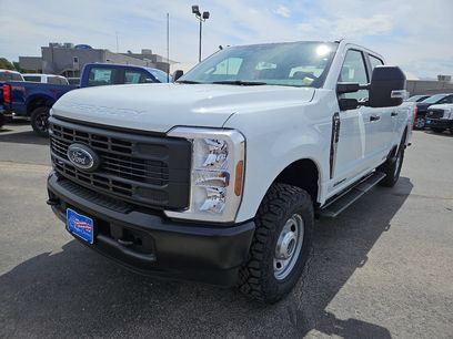 New 2026 Ford F250 XL w/ XL Off-Road Package