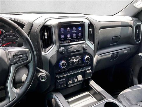 Used 2022 Chevrolet Silverado 1500 LTZ RWD image 8