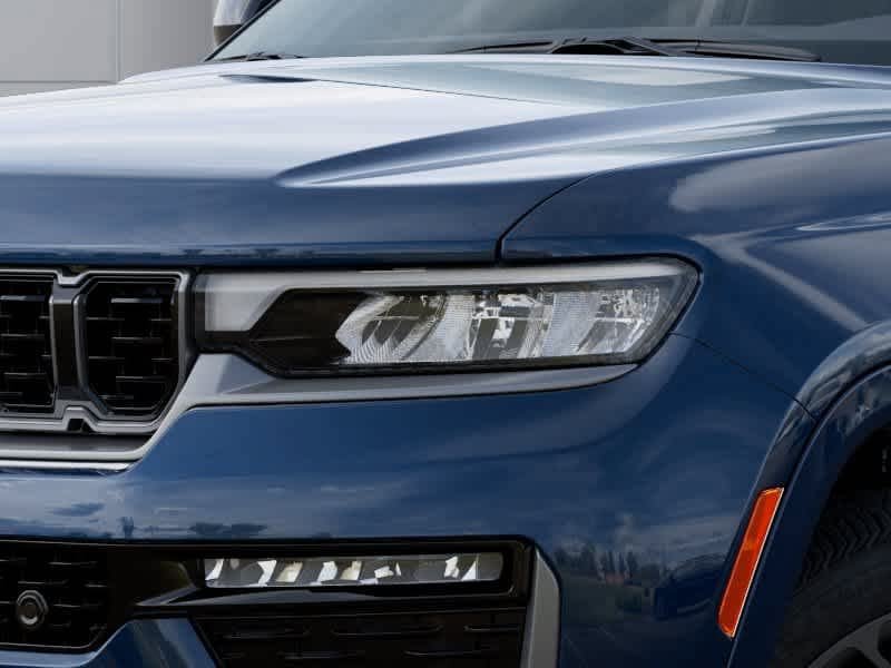 New 2027 Jeep Grand Cherokee Summit AWD/4WD image 10