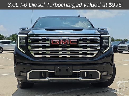 Used 2023 GMC Sierra 1500 Denali w/ Denali Reserve Package AWD/4WD image 2