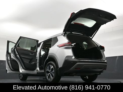 Used 2022 Nissan Rogue SV w/ SV Premium Package AWD/4WD image 36