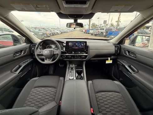 New 2026 Nissan Pathfinder SV AWD/4WD image 14