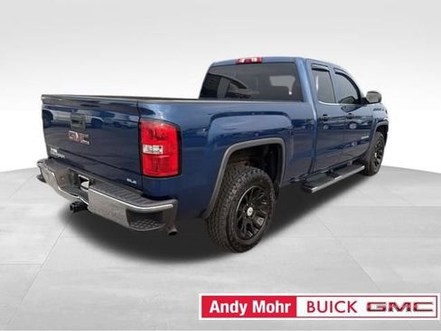 Used 2018 GMC Sierra 1500 SLE w/ SLE Value Package AWD/4WD image 11