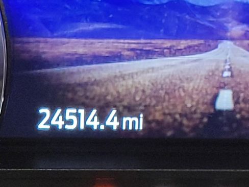 Used 2023 Ford Explorer XLT w/ Equipment Group 202A image 2