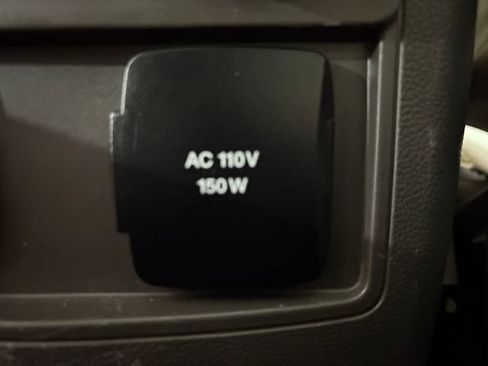 Used 2020 Ford Explorer Platinum image 28