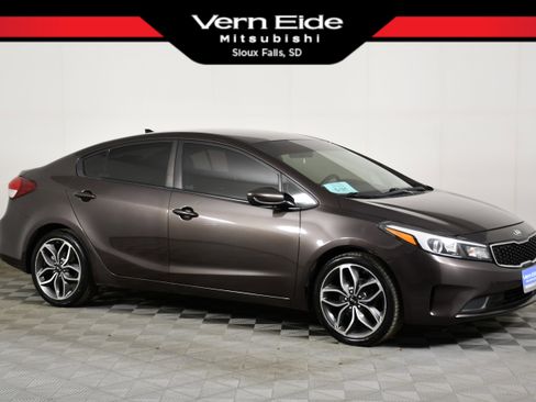 Used 2018 Kia Forte LX image 1