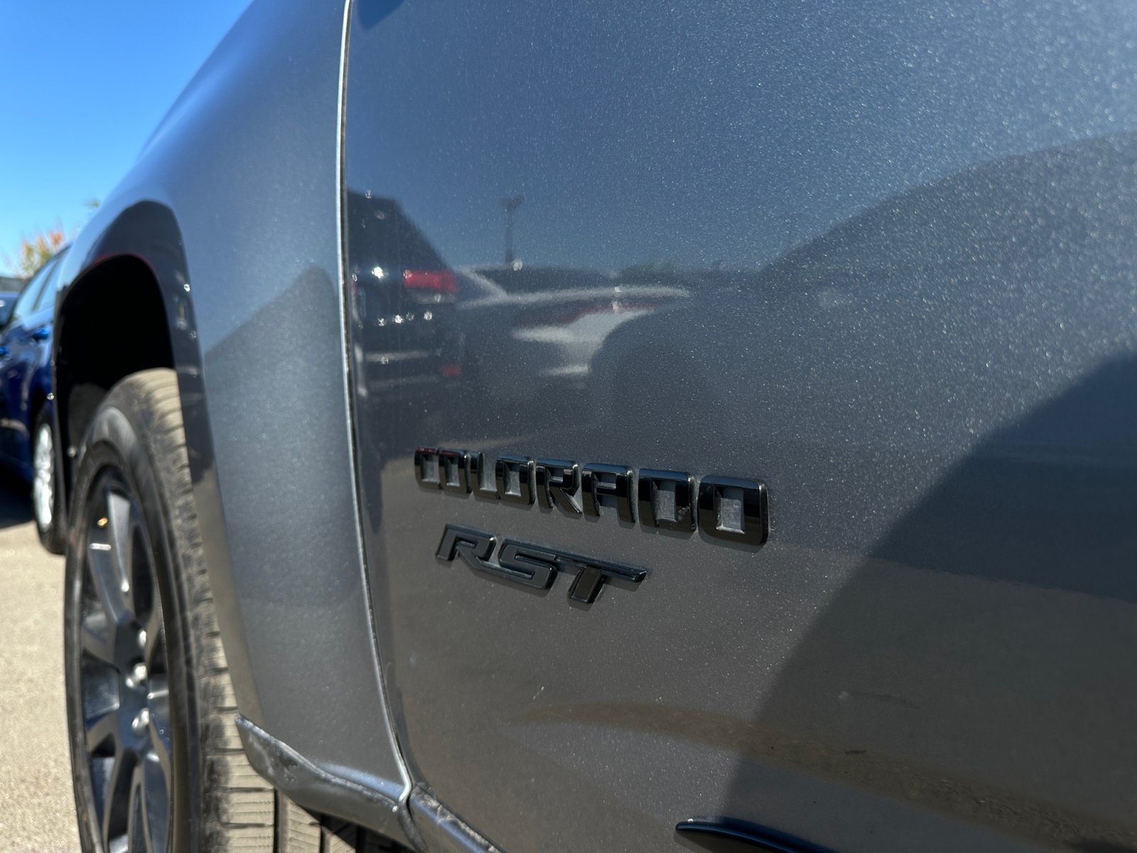 Used 2019 Chevrolet Colorado LT w/ Colorado RST Special Edition RWD image 27