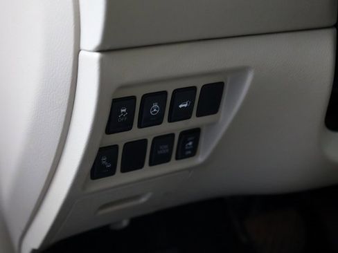 Used 2020 Nissan Pathfinder SL image 14