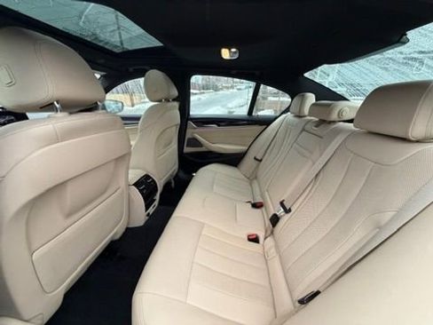 Used 2021 BMW 530i xDrive w/ Premium Package AWD/4WD image 24