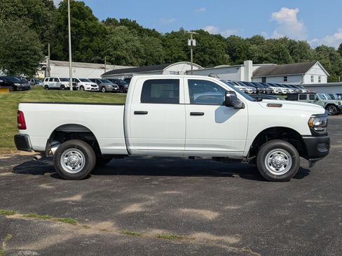 Used 2024 RAM 2500 Tradesman w/ Bed Utility Group image 2