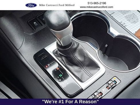 Used 2019 Toyota Highlander Limited image 17