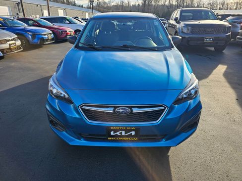 Used 2017 Subaru Impreza 2.0i image 2