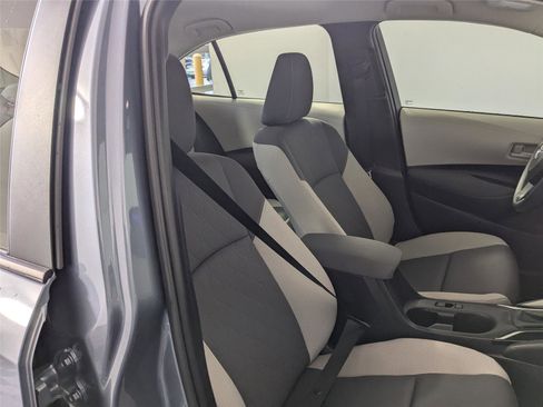 Used 2024 Toyota Corolla LE w/ LE Convenience Package image 25