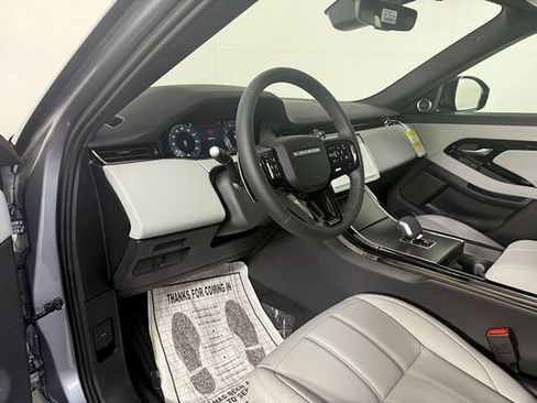 Certified 2026 Land Rover Range Rover Evoque S AWD/4WD image 5