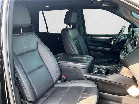 Used 2024 Chevrolet Tahoe RST RWD image 9