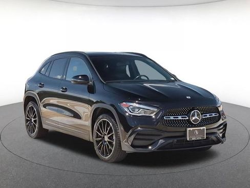 Used 2022 Mercedes-Benz GLA 250 4MATIC image 3