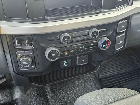 Certified 2024 Ford F350 XLT image 27