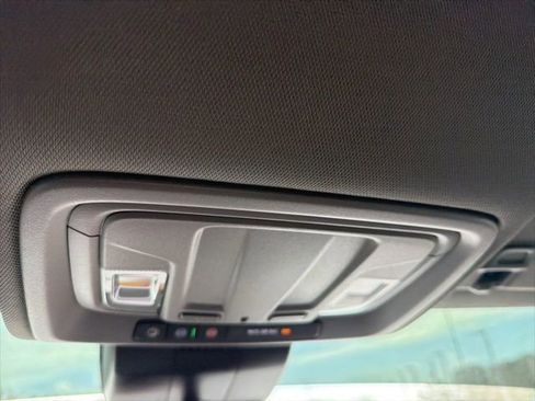 Used 2023 Chevrolet Silverado 1500 RST image 21