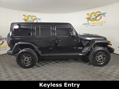 Used 2022 Jeep Wrangler Unlimited Rubicon w/ Trailer Tow Package AWD/4WD image 11
