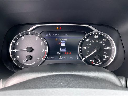 Used 2023 Nissan Frontier SV w/ SV Premium Package image 25