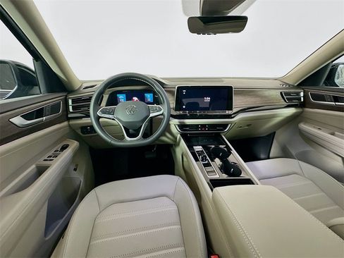 New 2026 Volkswagen Atlas SEL image 23