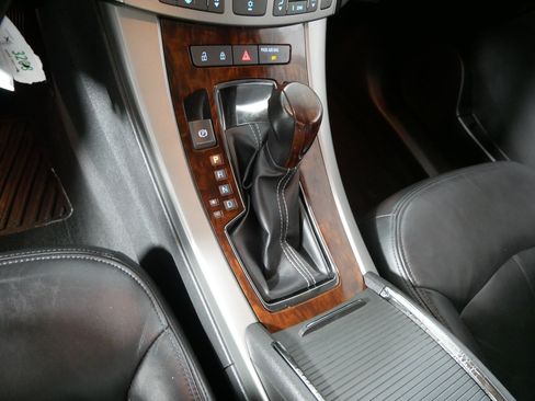 Used 2011 Buick LaCrosse CXL AWD/4WD image 24
