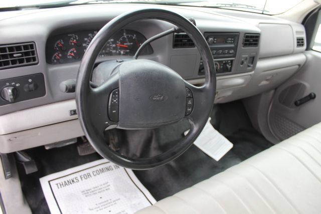 Used 2001 Ford F350 2WD SuperCab DRW Super Duty image 15