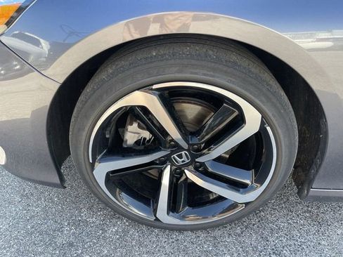 Used 2020 Honda Accord Sport image 10