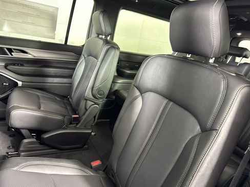 New 2026 Jeep Grand Wagoneer L Limited image 10