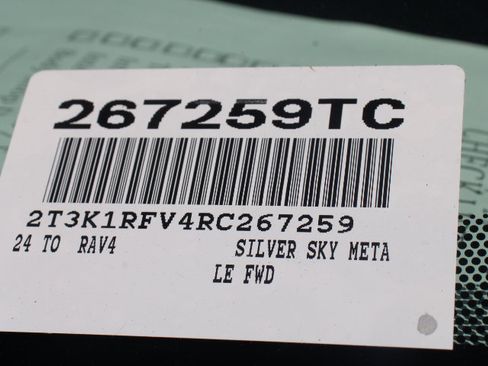 Certified 2024 Toyota RAV4 LE FWD image 28