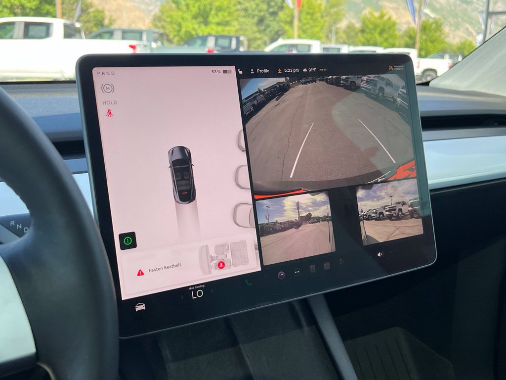 Used 2022 Tesla Model Y Performance AWD/4WD image 30