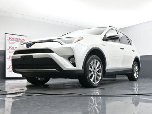Used 2016 Toyota RAV4 Limited image 38