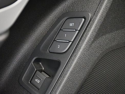 Used 2025 Audi Q3 2.0T Premium w/ Convenience Package image 36